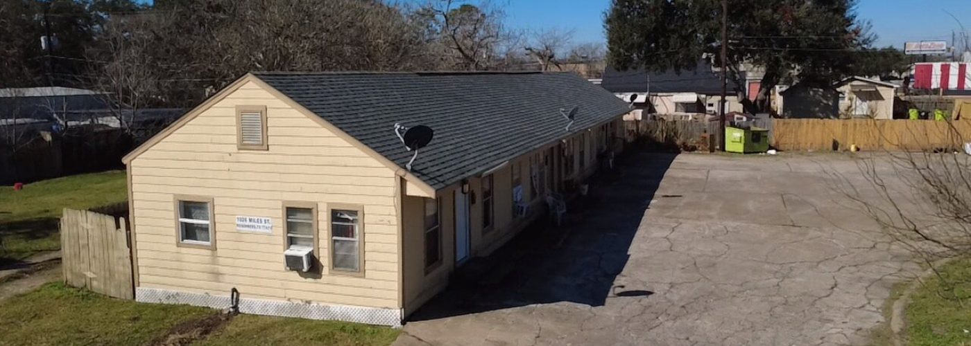 1026-Miles-St-Rosenberg-TX-Building-Photo-3-LargeHighDefinition