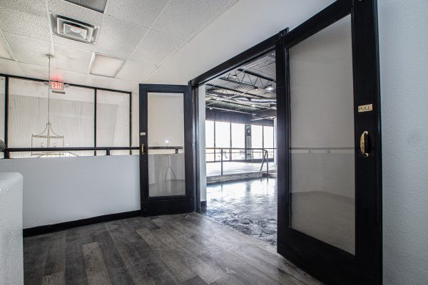802-Crosstimbers-Houston-TX-Interior-Photo-23-LargeHighDefinition